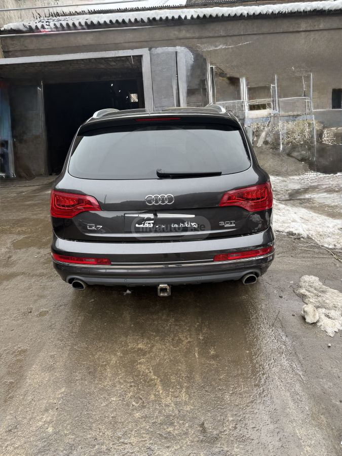Audi Q7 2014 — photo 2
