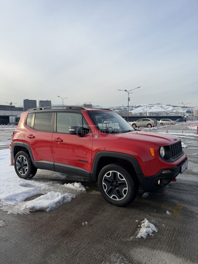 Jeep Renegade 2016 — photo 2