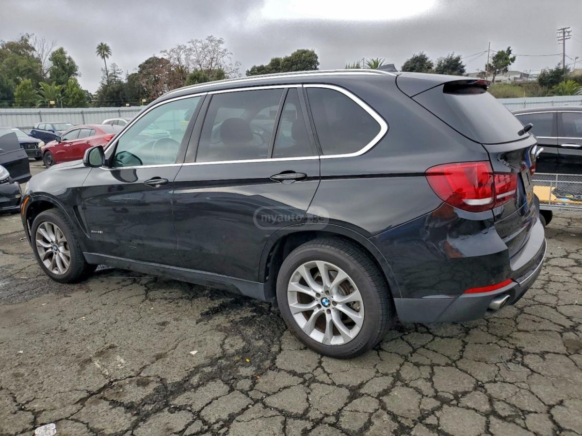 BMW X5 2015 — photo 2