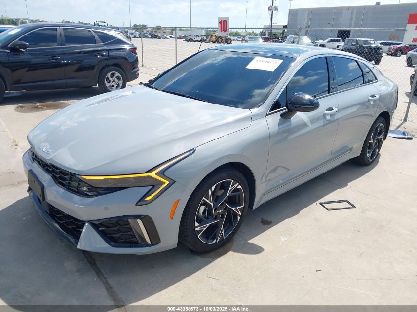 Kia K5 2025 — photo 2
