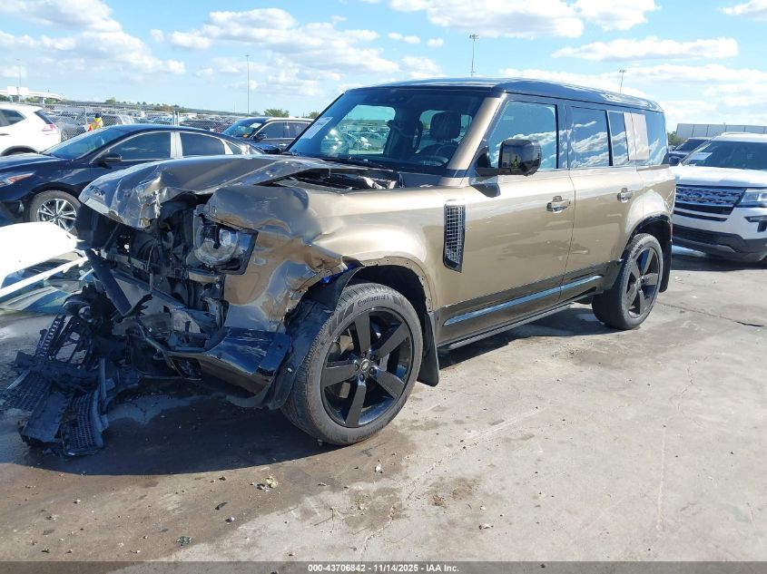 Land Rover Defender 90 2025 — photo 2