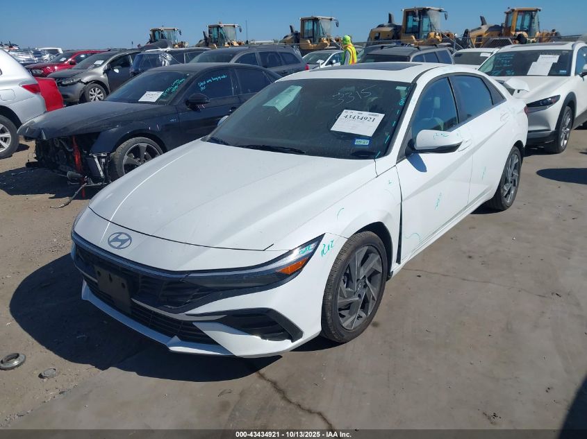 Hyundai Elantra 2025 — photo 2