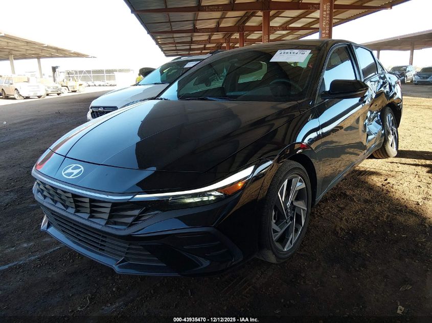 Hyundai Elantra 2025 — photo 2