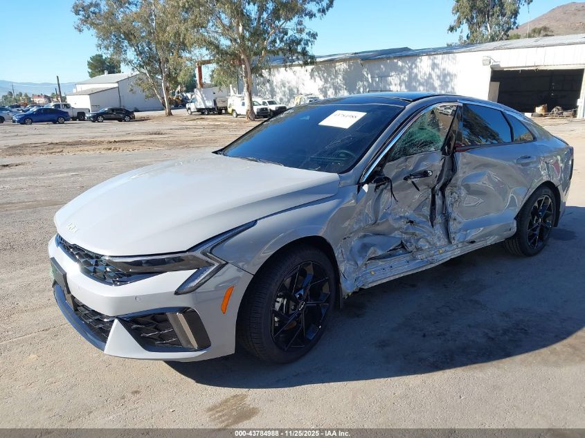 Kia K5 2026 — photo 2