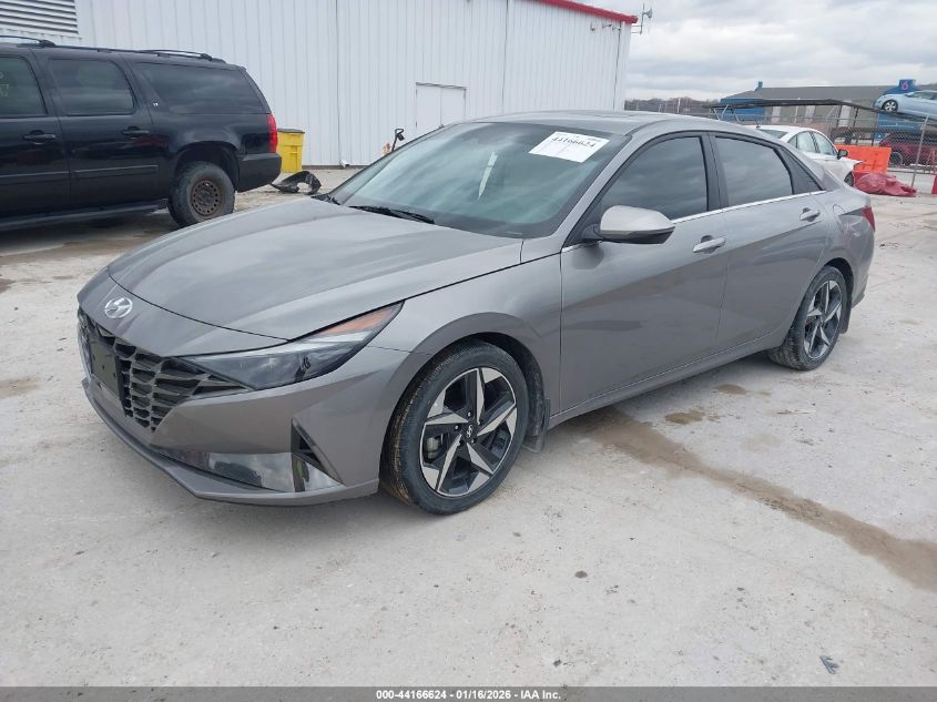 Hyundai Elantra 2023 — photo 2