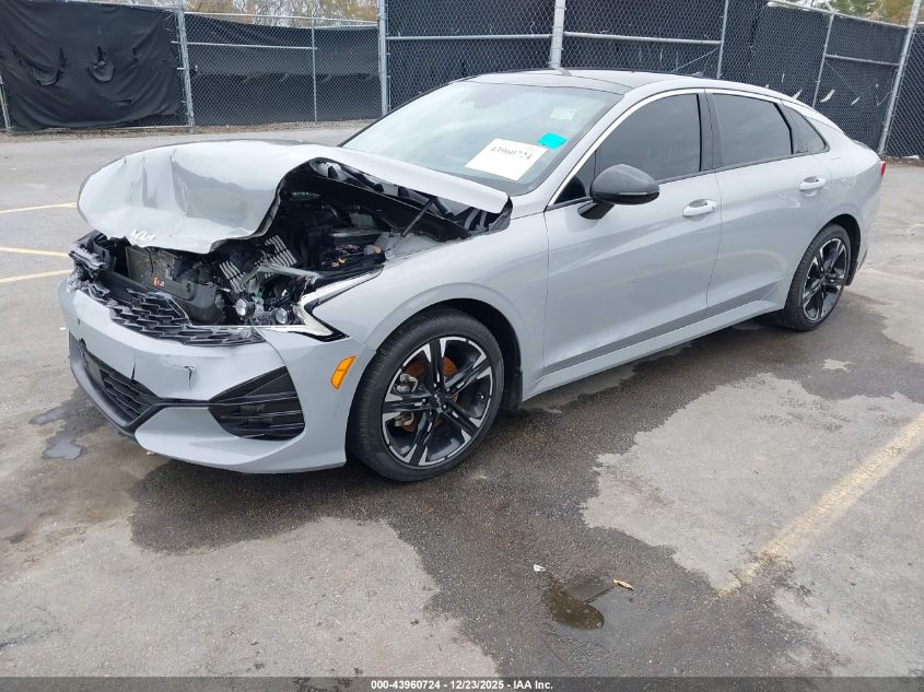 Kia K5 2023 — photo 2