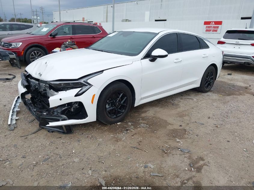 Kia K5 2026 — photo 2