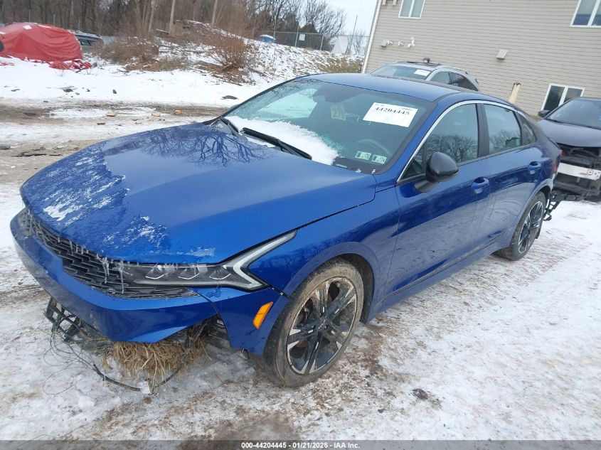 Kia K5 2024 — photo 2