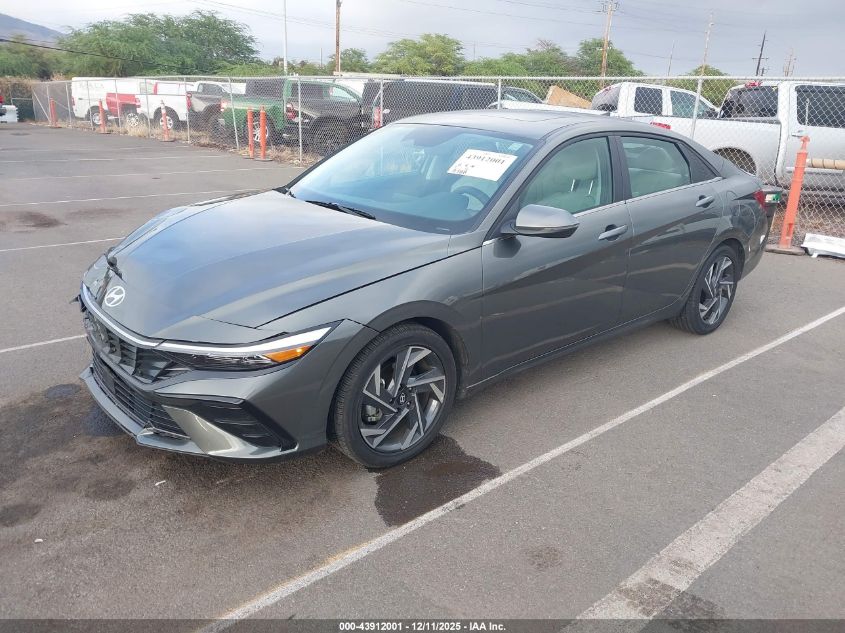 Hyundai Elantra 2025 — photo 2