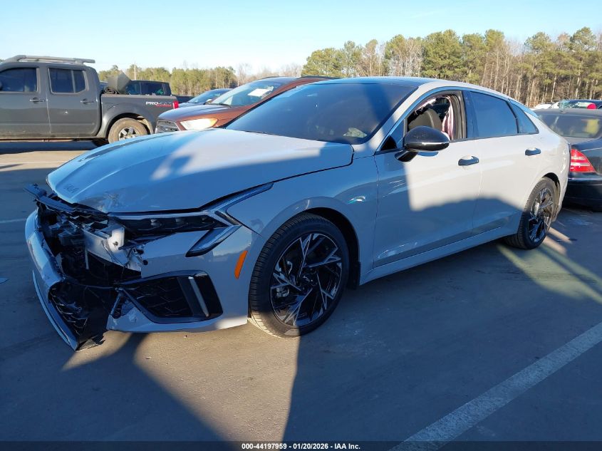 Kia K5 2025 — photo 2