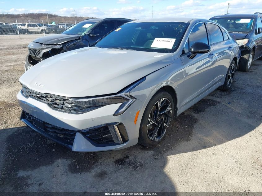 Kia K5 2025 — photo 2