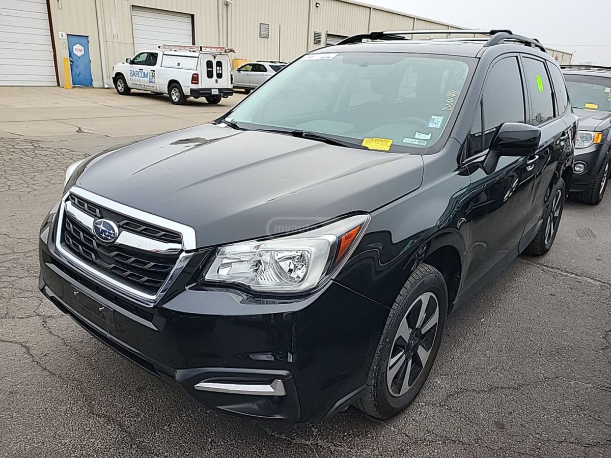 Subaru Forester 2017 — photo 2