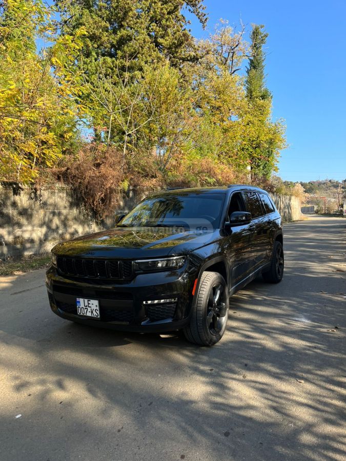 Jeep Grand Cherokee 2022 — photo 2