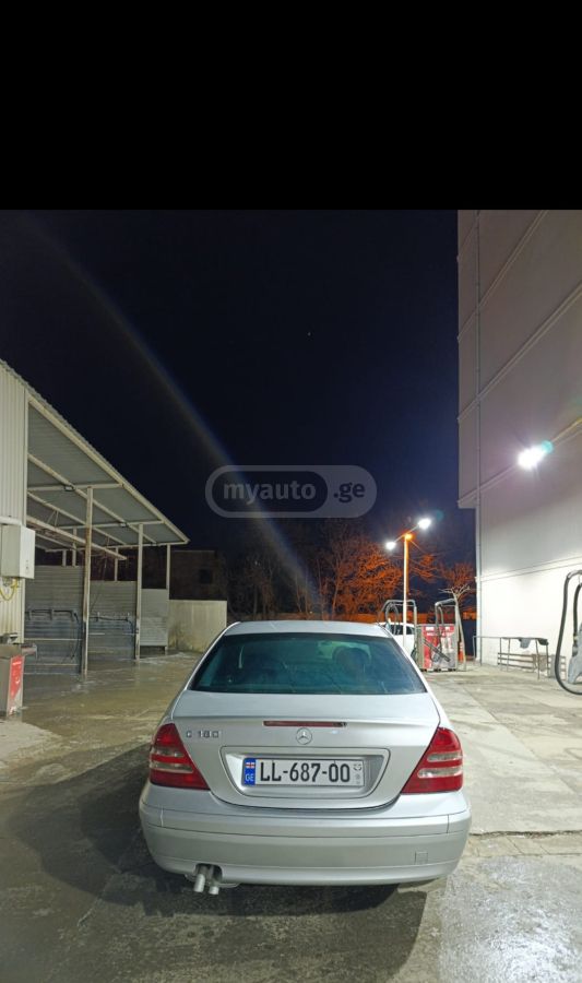 Mercedes-Benz C 180 2001 — photo 2
