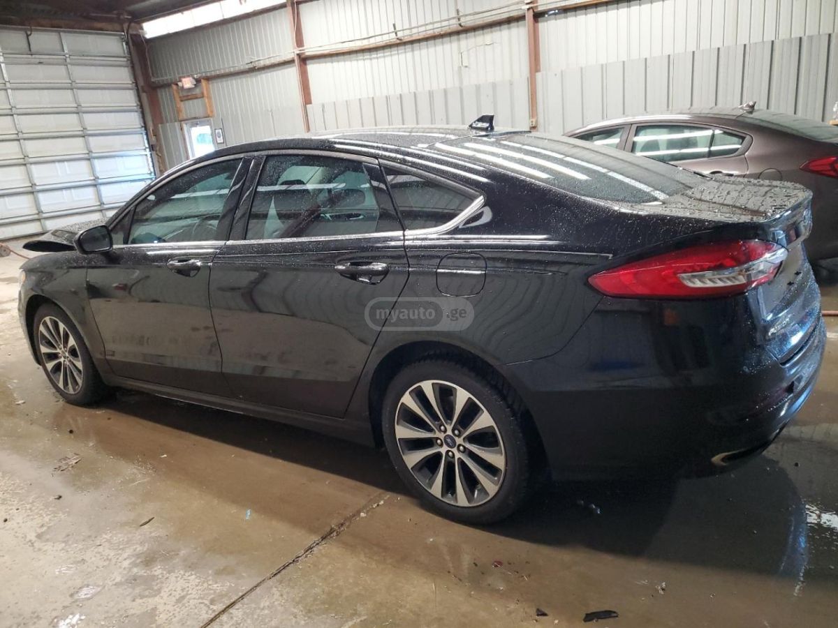 Ford Fusion 2020 — photo 2