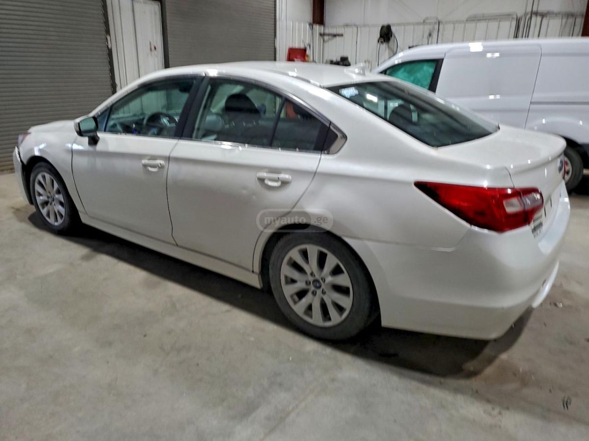 Subaru Legacy 2016 — photo 2