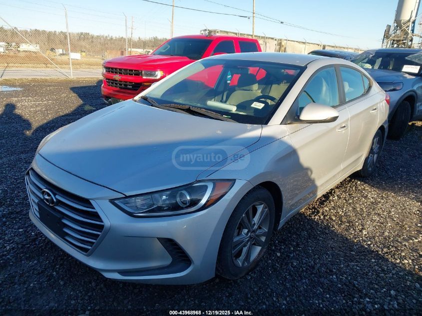 Hyundai Elantra 2017 — photo 2