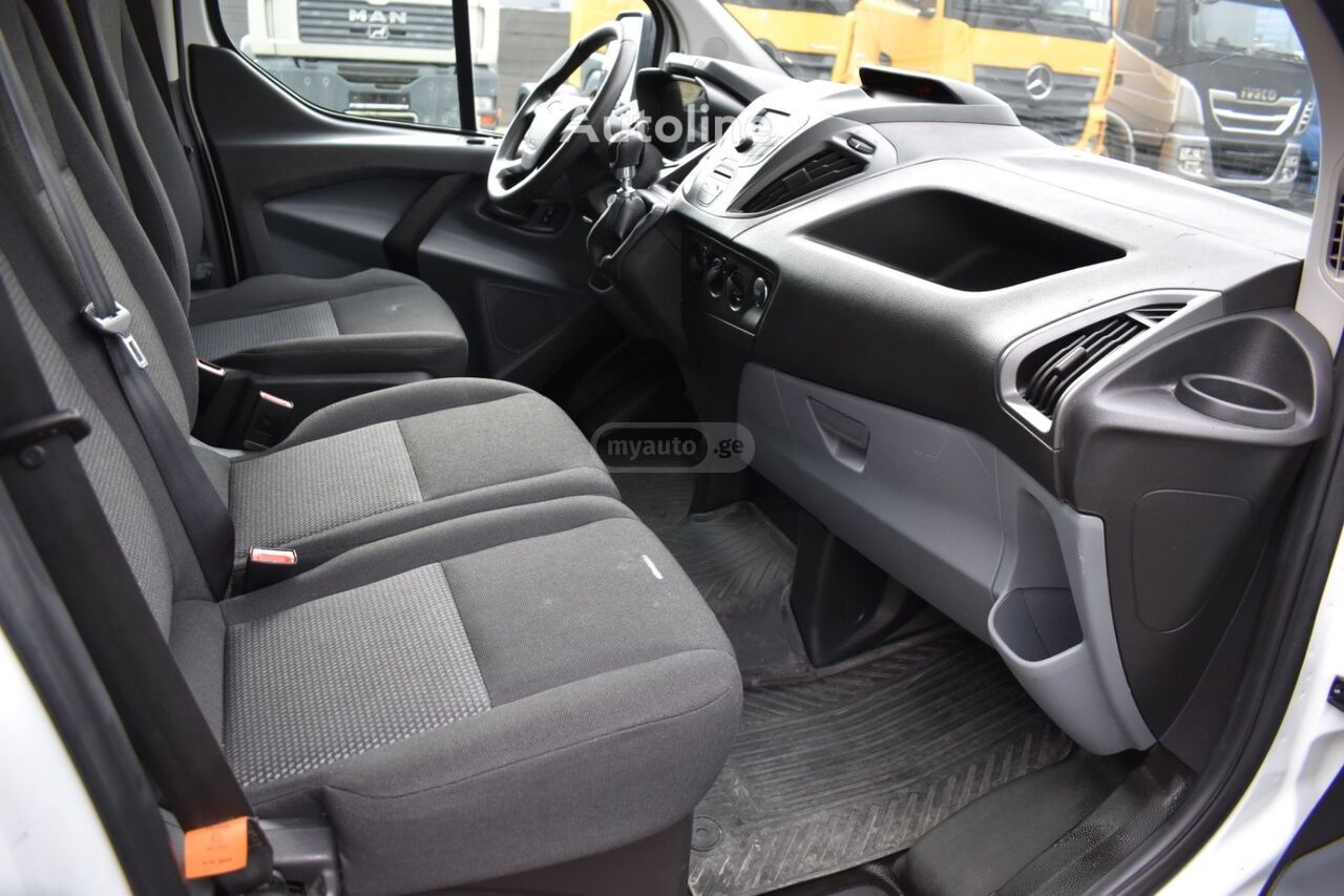 Ford Transit 2016 — photo 2