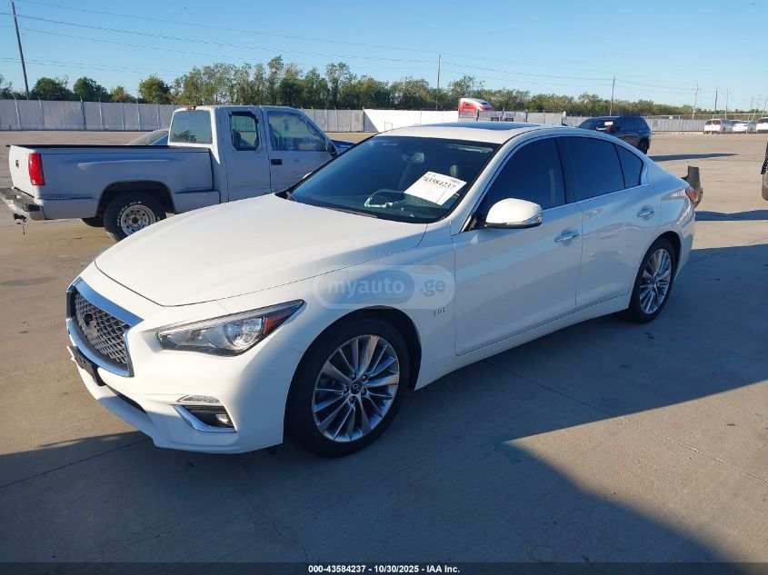 Infiniti Q 50 2020 — photo 2