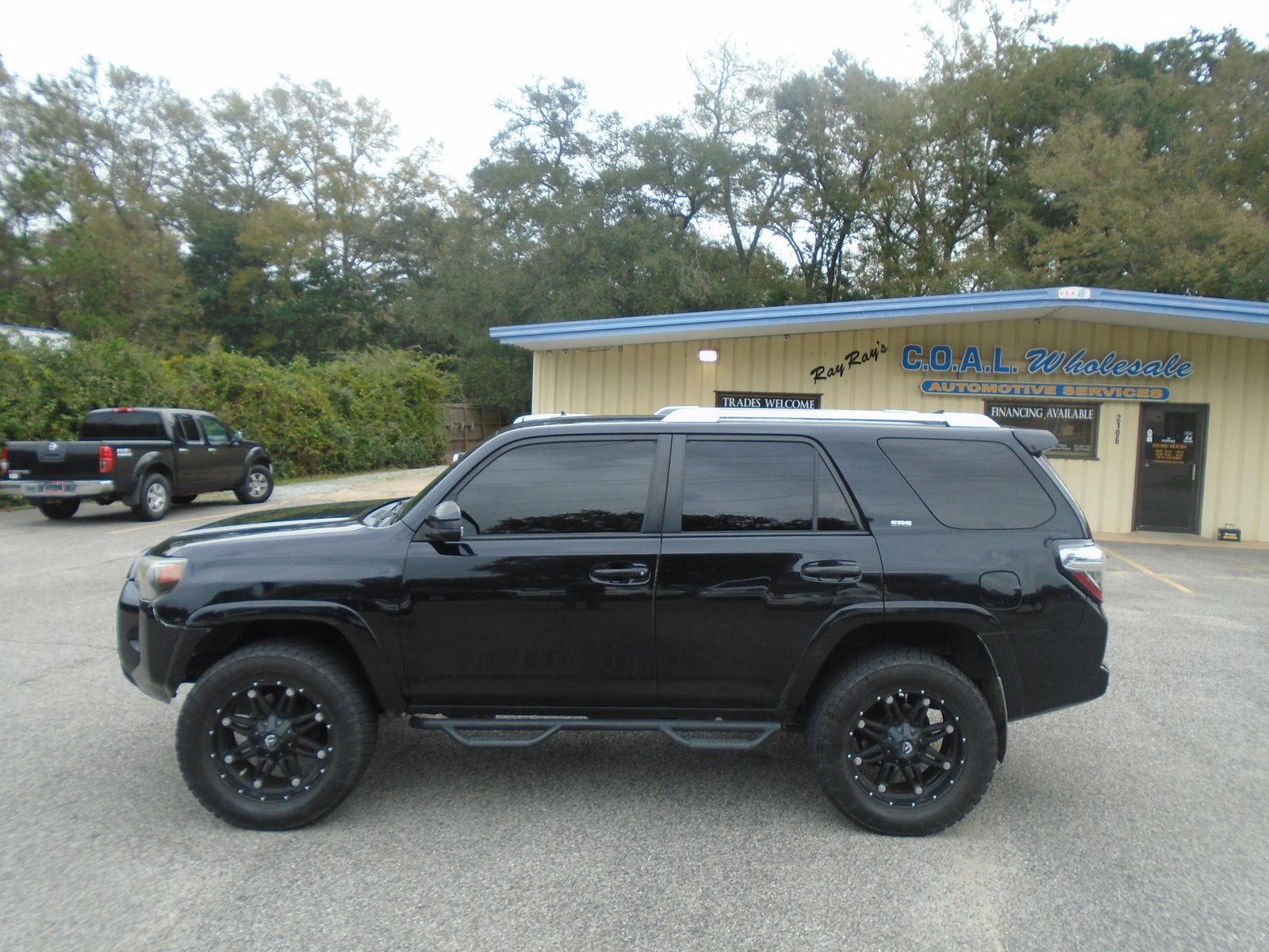 Toyota 4Runner 2015 — photo 2