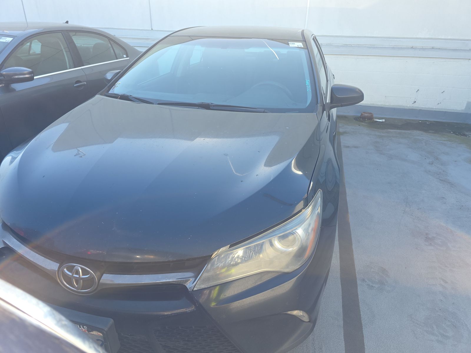 Toyota Camry 2015 — photo 2