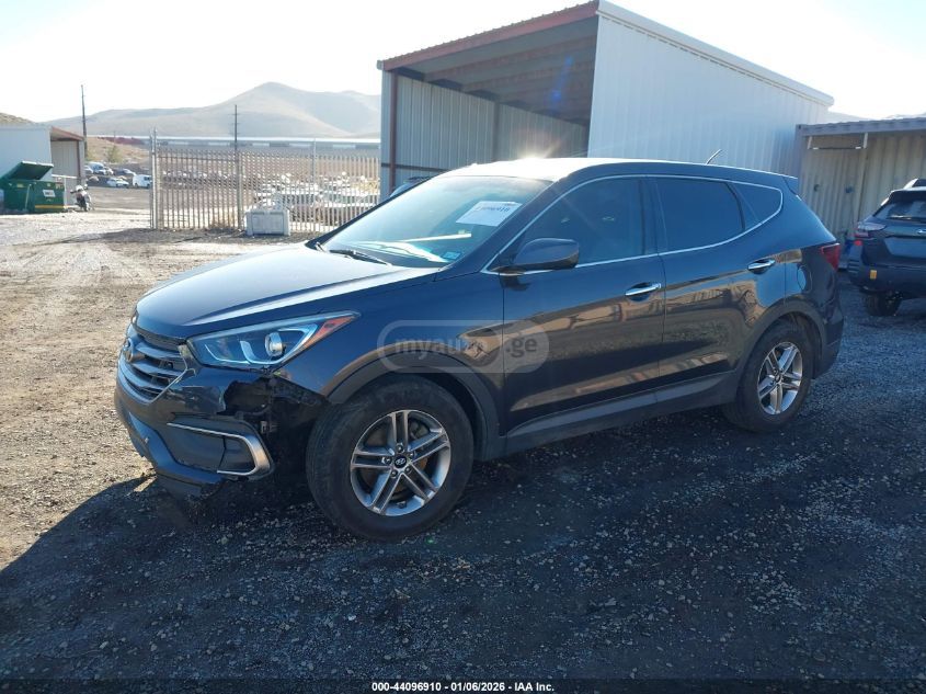 Hyundai Santa FE 2018 — photo 2