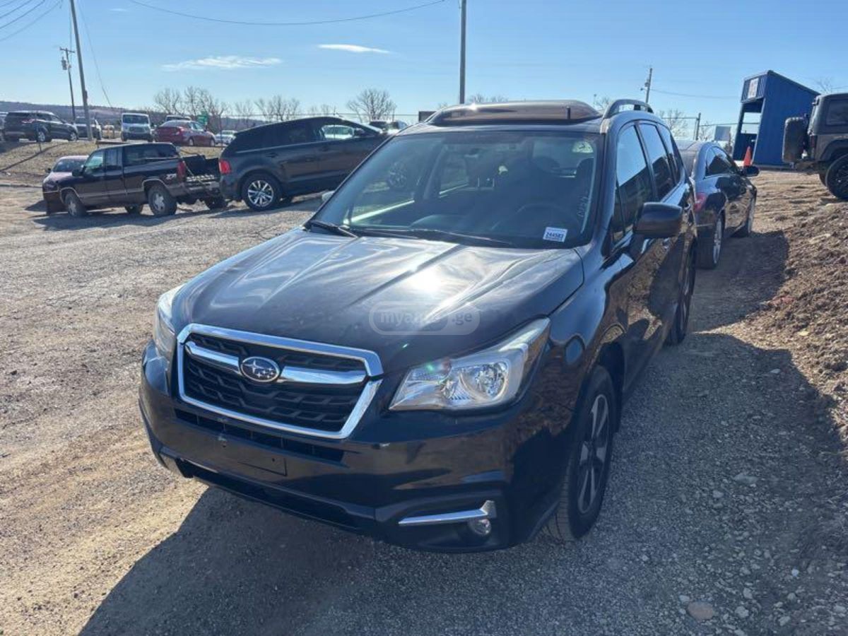 Subaru Forester 2016 — photo 2