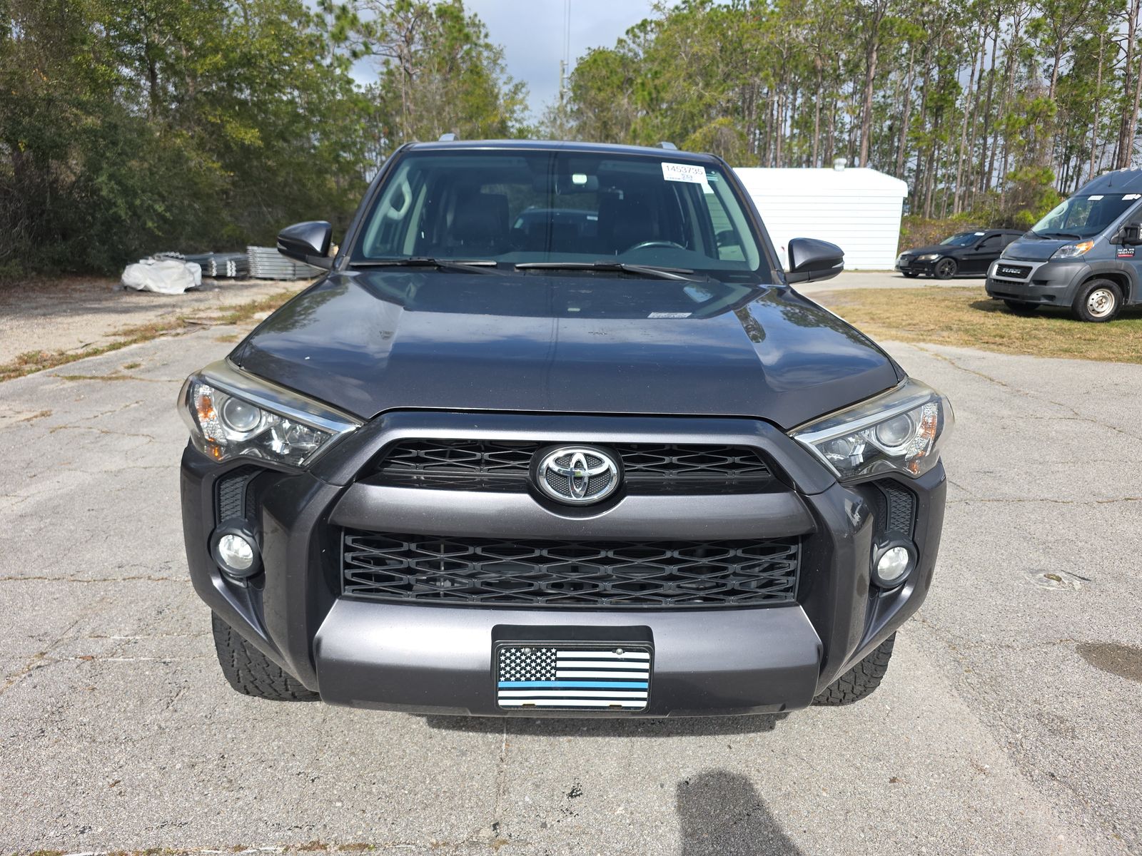 Toyota 4Runner 2016 — photo 2