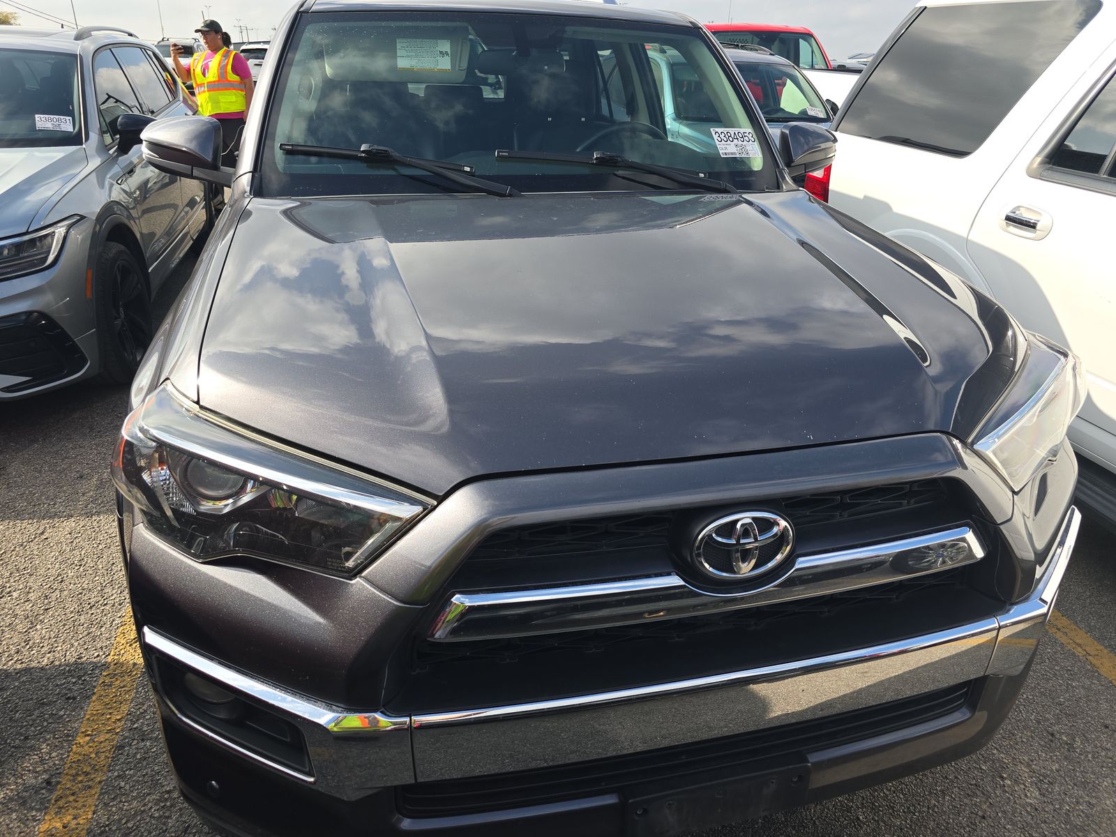 Toyota 4Runner 2016 — photo 2