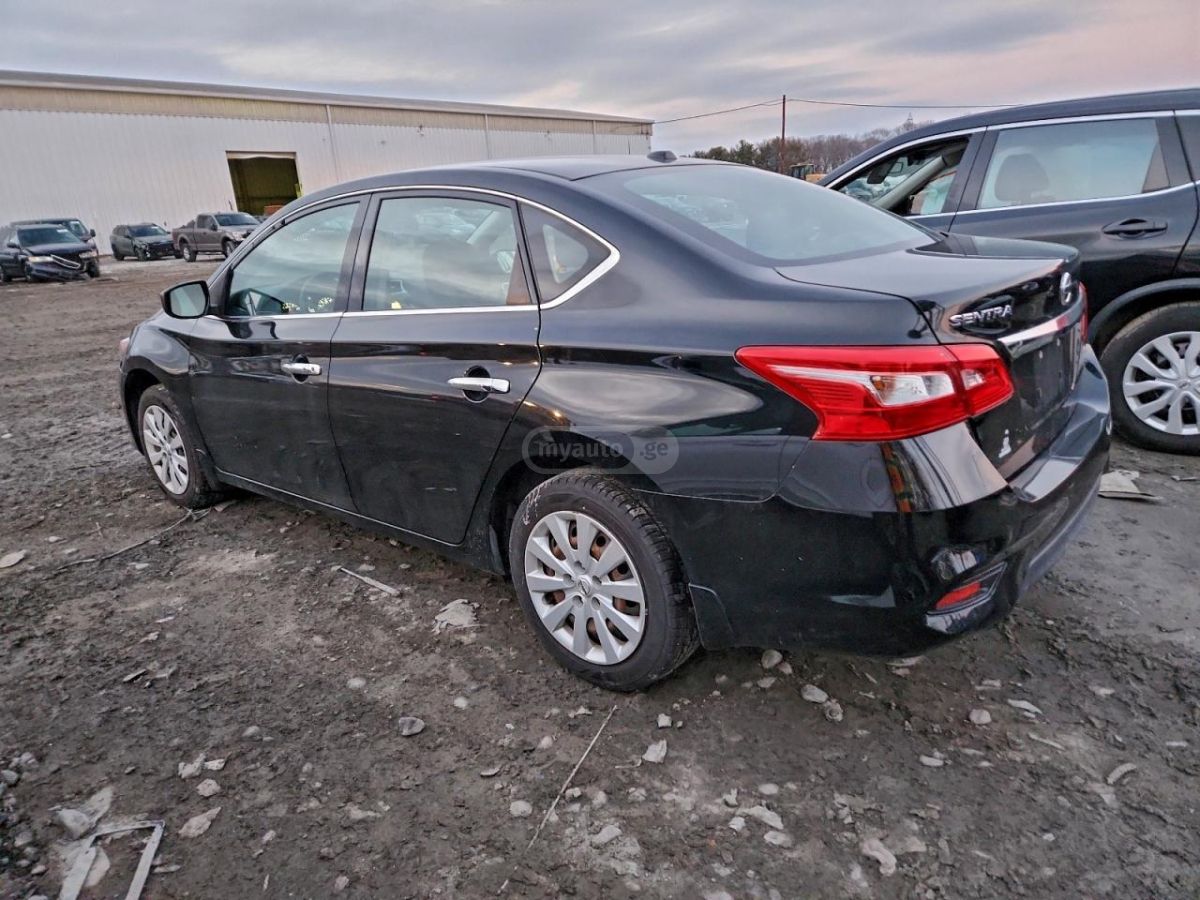 Nissan Sentra 2016 — photo 2