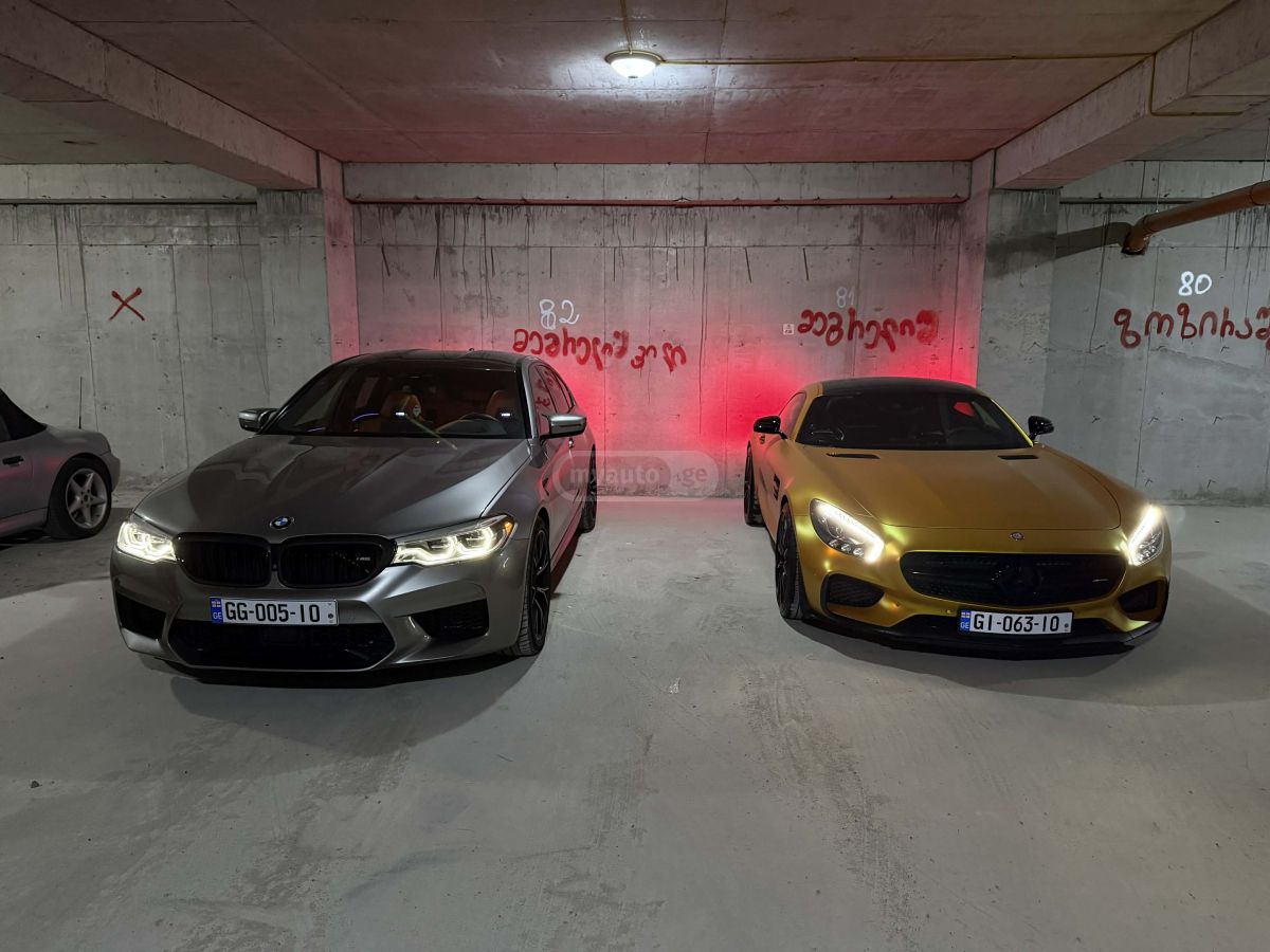 BMW M5
