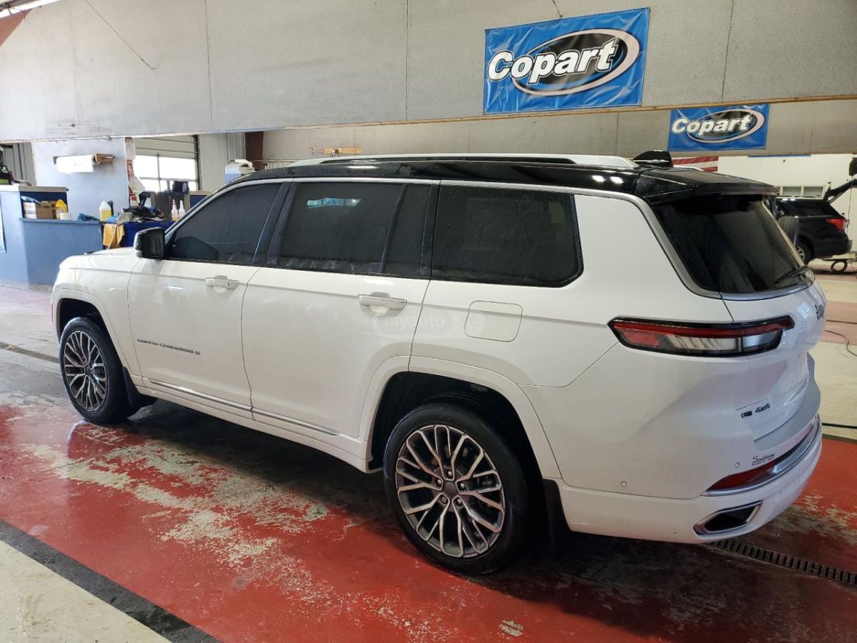 Jeep Grand Cherokee 2022 — photo 2