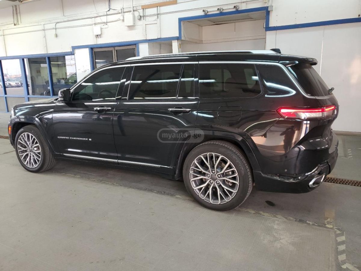 Jeep Grand Cherokee 2021 — photo 2