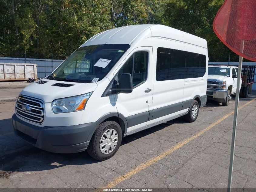 Ford Transit 2016 — photo 2