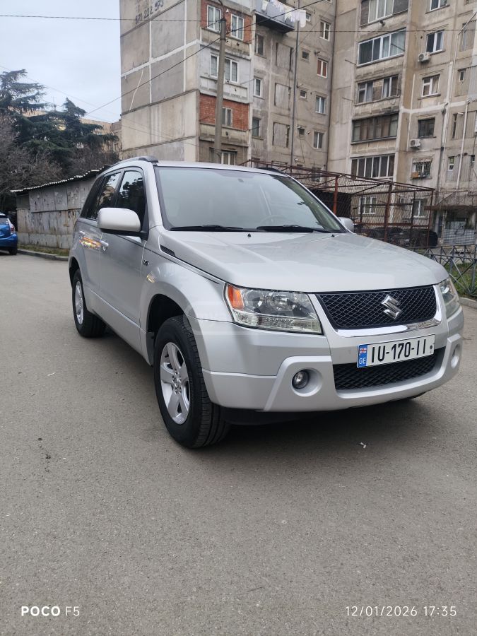 Suzuki Grand Vitara 2005 — photo 2