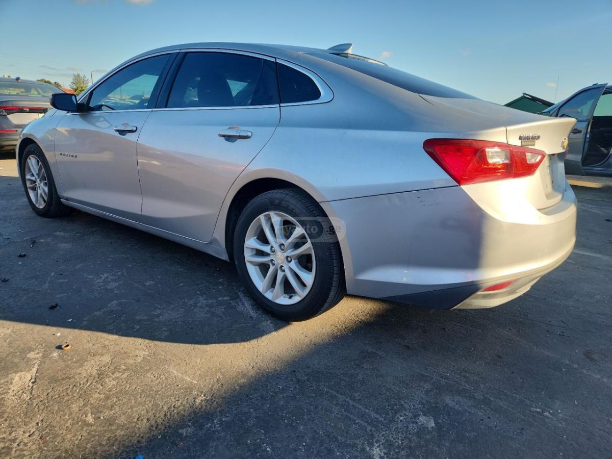 Chevrolet Malibu 2016 — photo 2