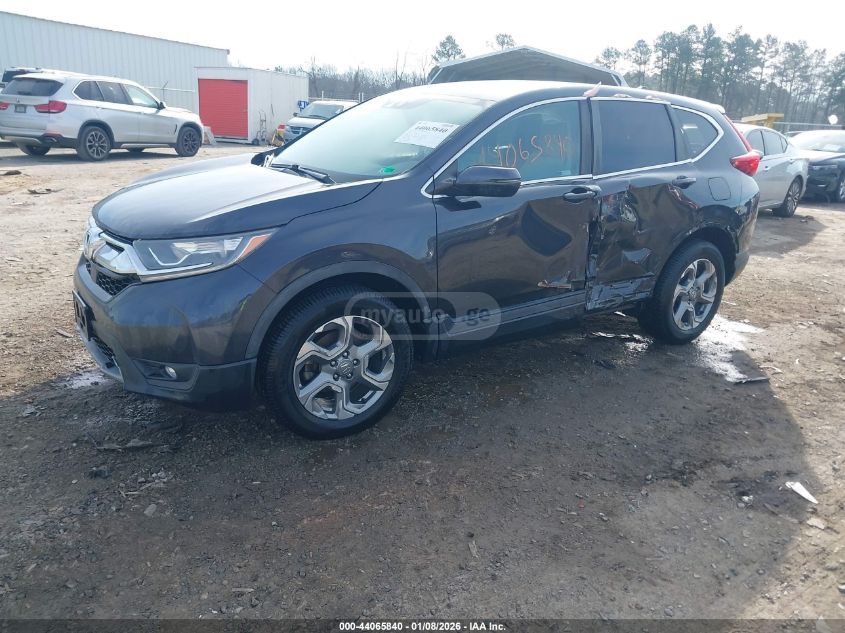 Honda CR-V 2018 — photo 2