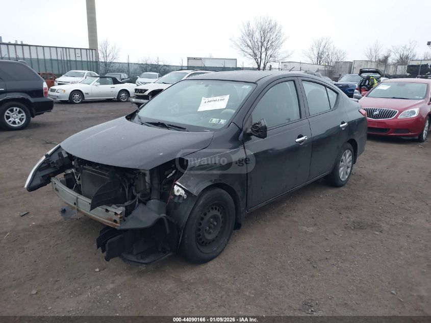 Nissan Versa 2016 — photo 2