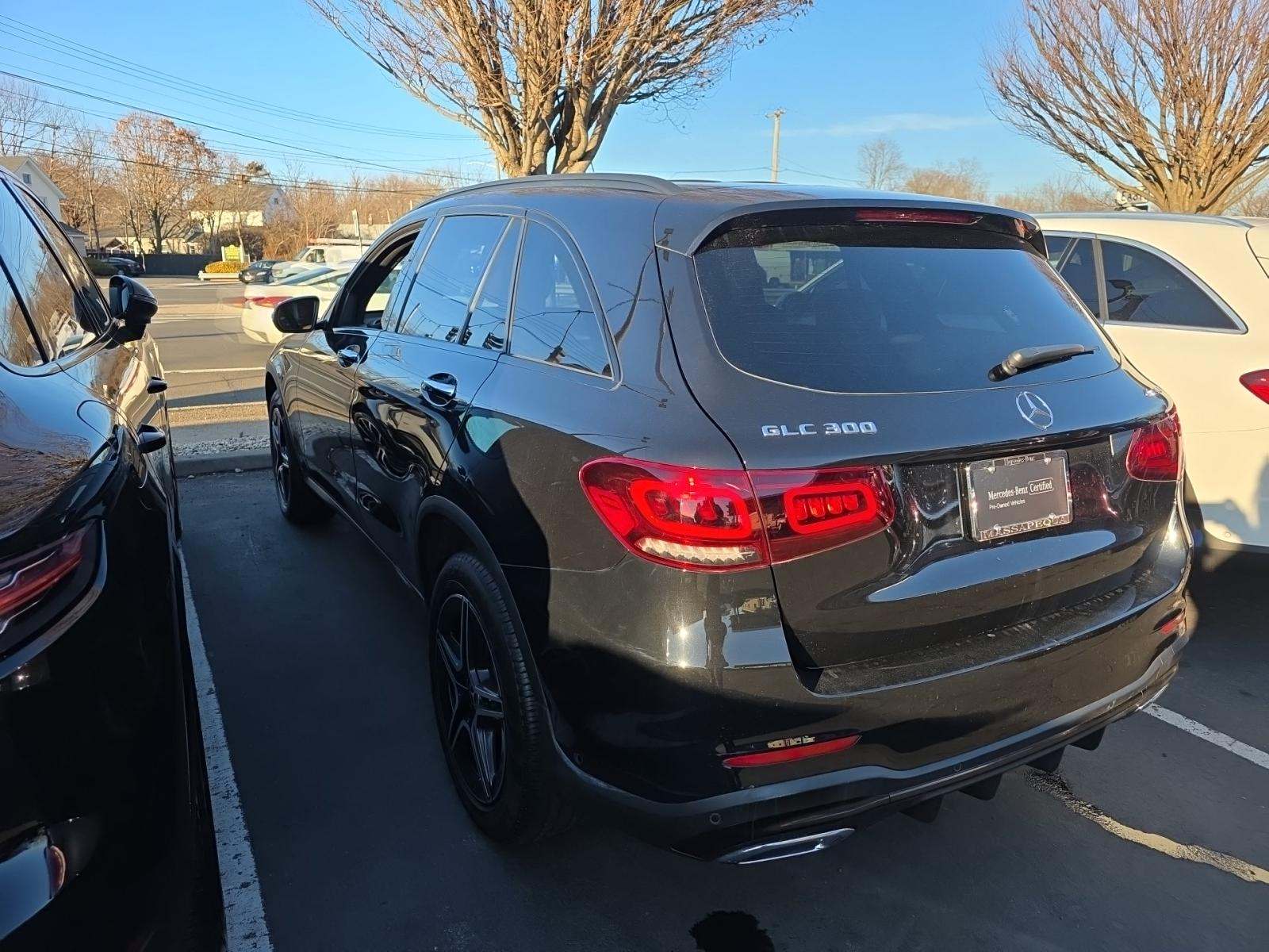 Mercedes-Benz GLC 300 2022 — photo 2