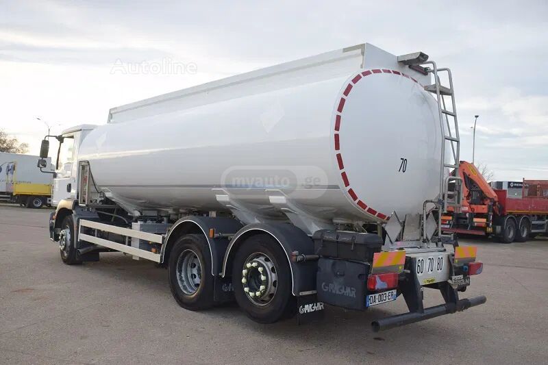 Isuzu TGM 2013 — photo 2