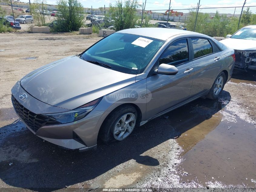 Hyundai Elantra 2023 — photo 2