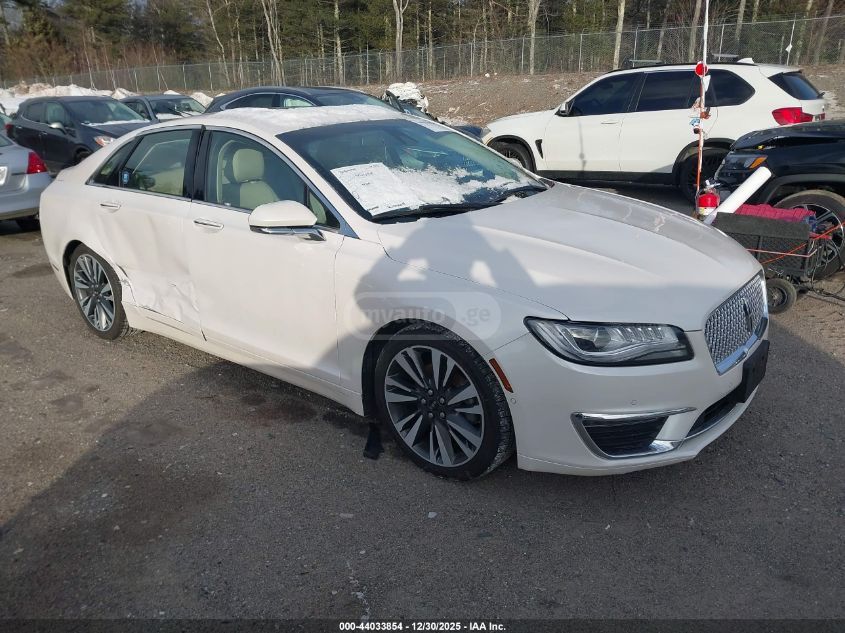 Lincoln MKZ 2020 — photo 2