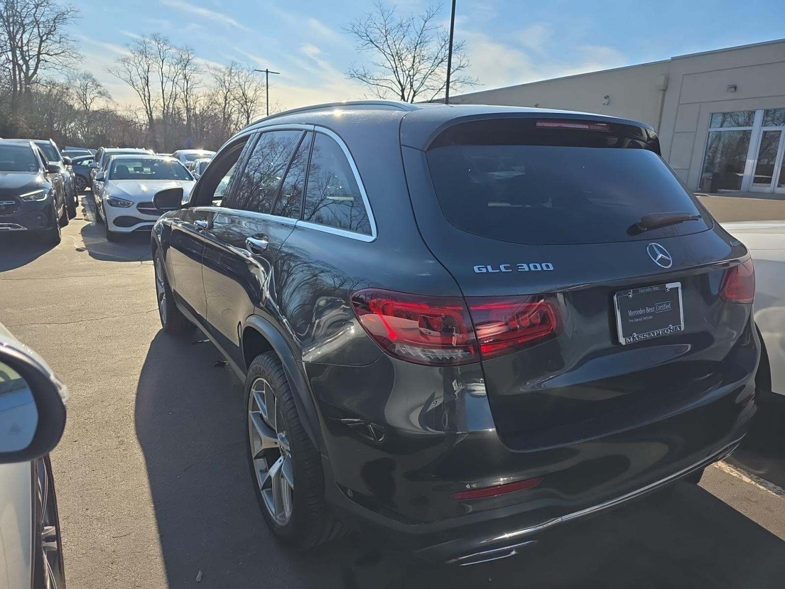 Mercedes-Benz GLC 300 2022 — photo 2