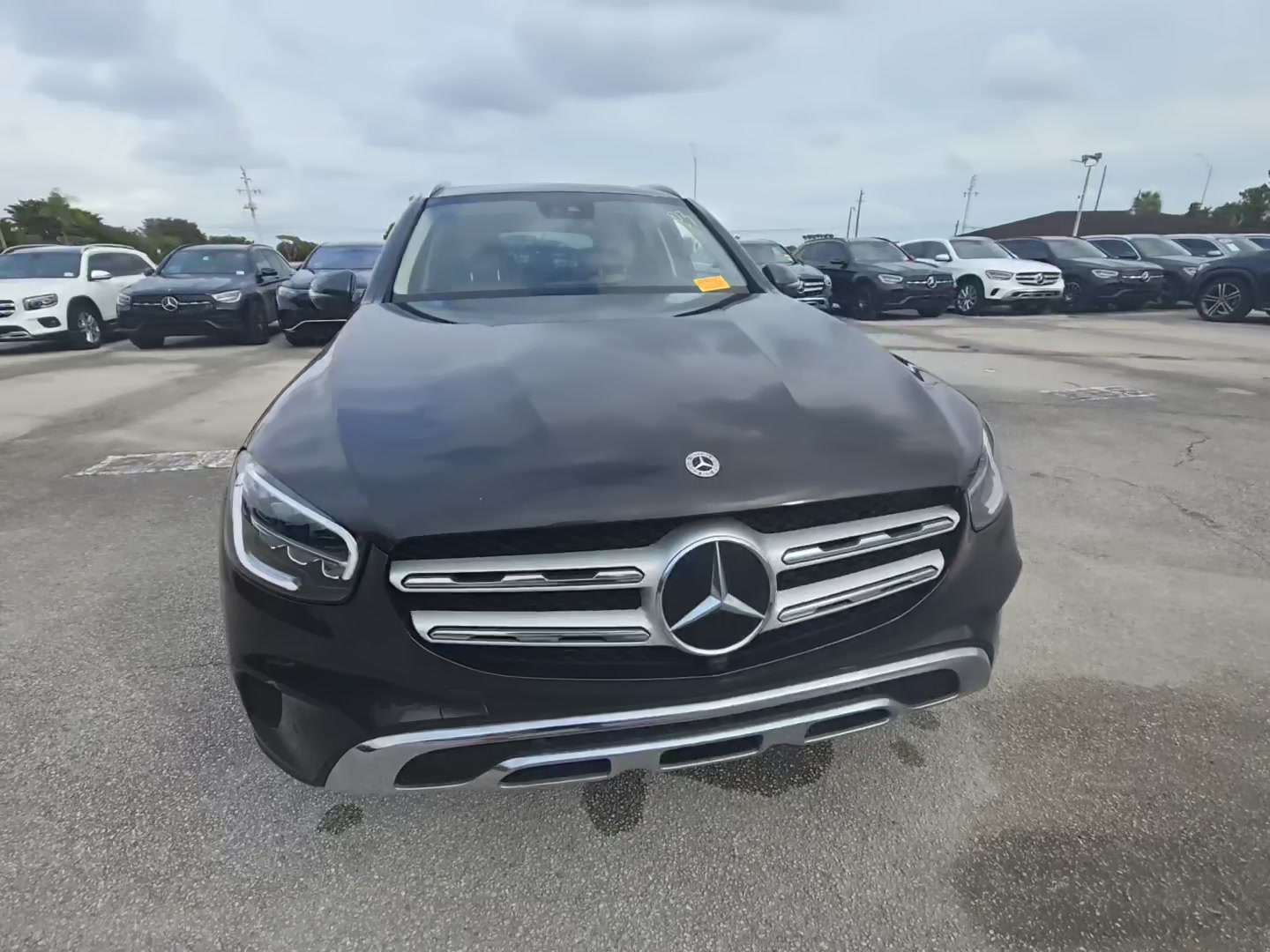 Mercedes-Benz GLC 300 2022 — photo 2