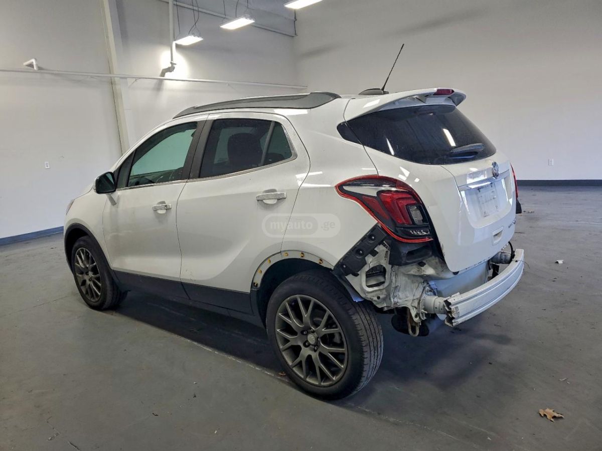 Buick Encore 2019 — photo 2