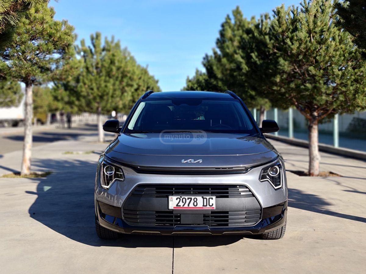 Kia Niro 2023 — photo 2