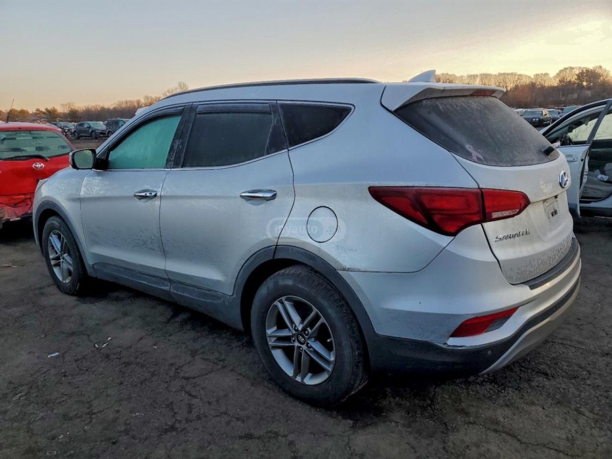 Hyundai Santa Fe 2017 — photo 2