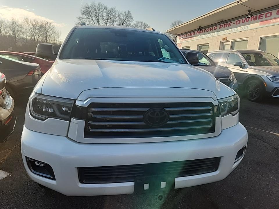 Toyota Sequoia 2021 — photo 2