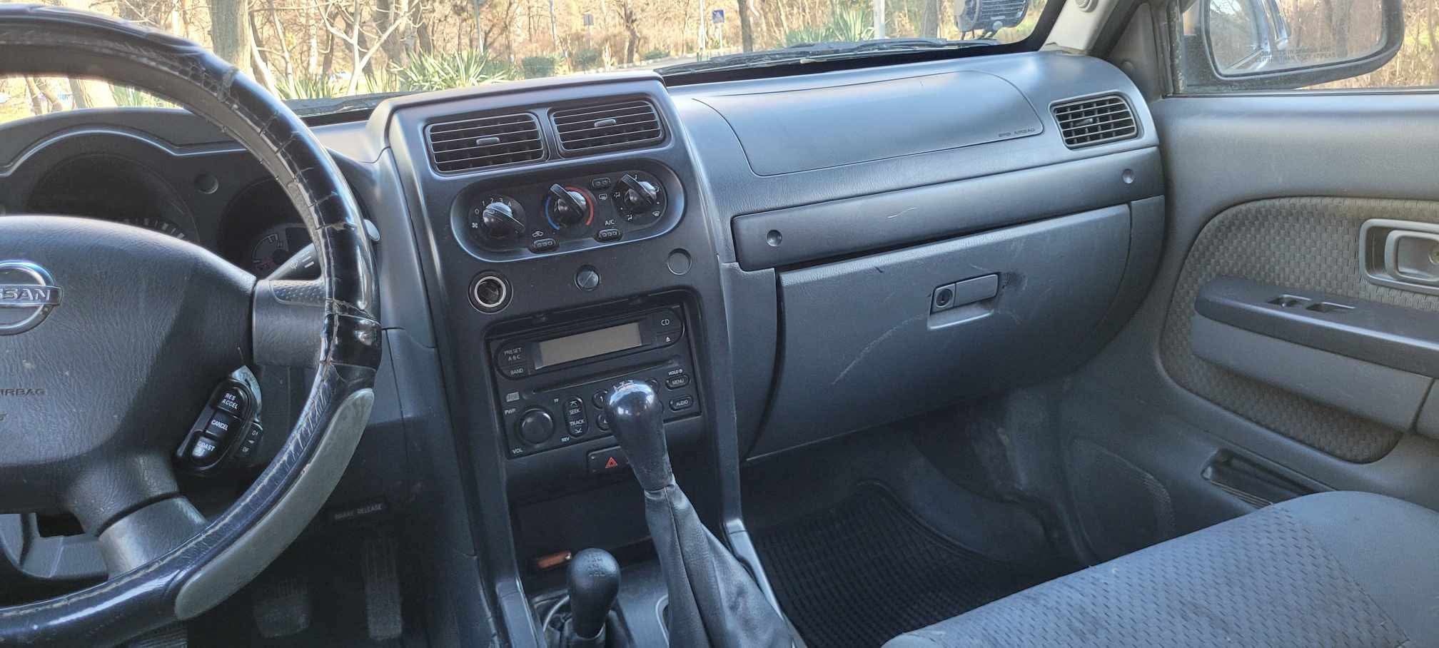 Nissan X-Terra 2002 — photo 2