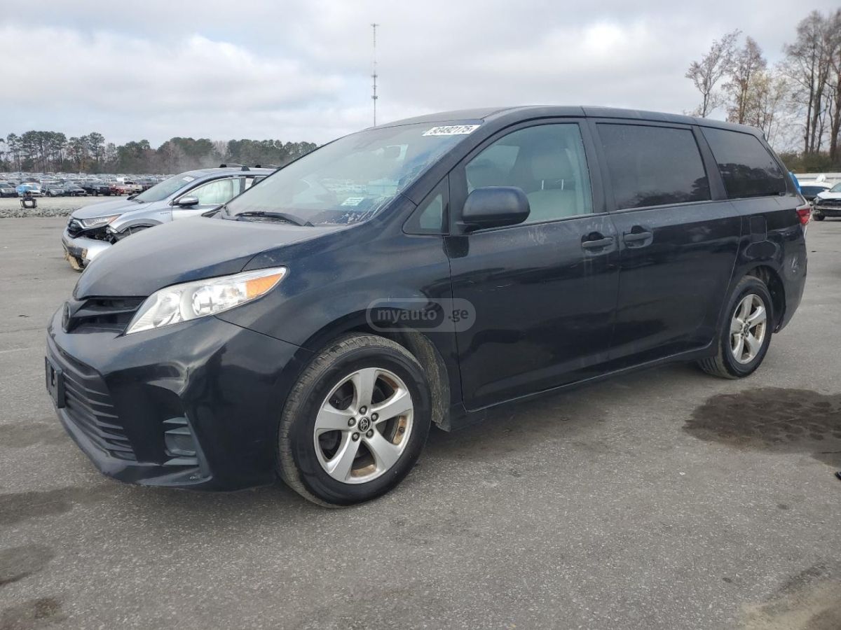 Toyota Sienna